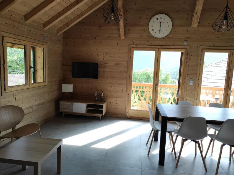 L'Echappee Belle En Montagne - Site Location-Chalet Mieussy Exterior photo